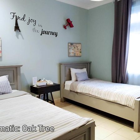 Cottonwood Bed & Breakfast House Бандунг Екстериор снимка