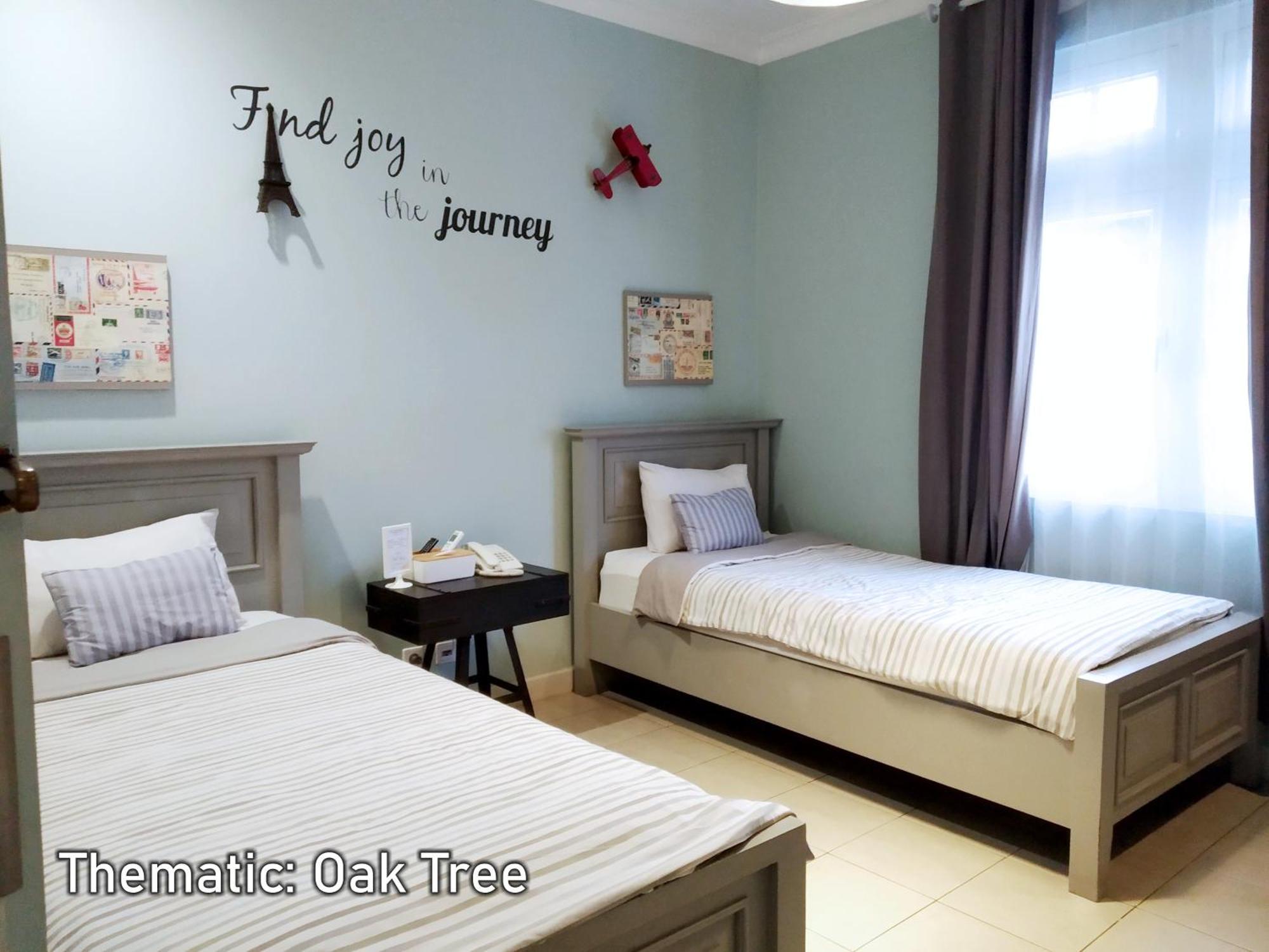 Cottonwood Bed & Breakfast House Бандунг Екстериор снимка